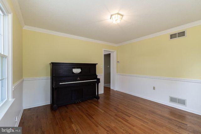 109 JULEE DR, Winchester, VA 22602
