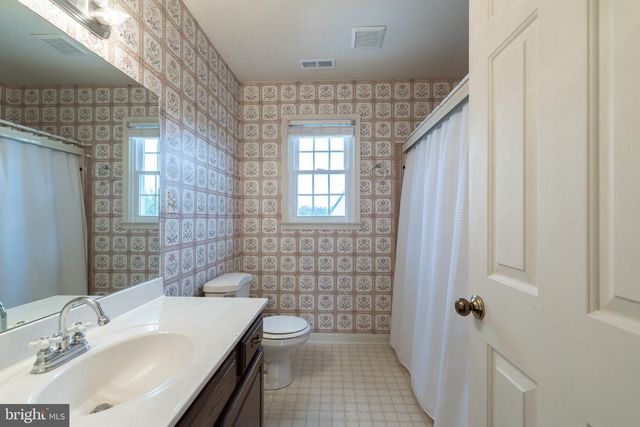 109 JULEE DR, Winchester, VA 22602
