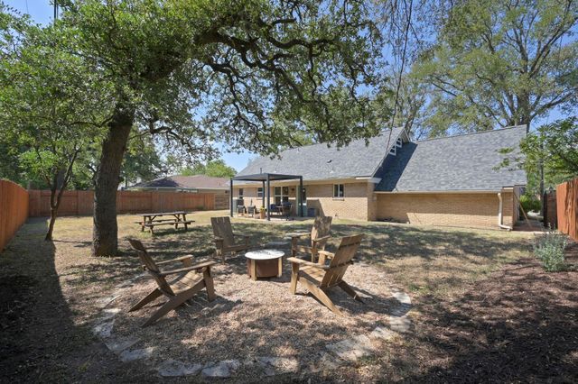 5605 Exeter DR, Austin, TX 78723