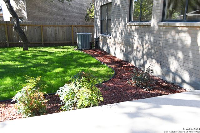 16323 Walnut Creek Dr., San Antonio, TX 78247