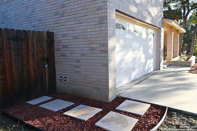 16323 Walnut Creek Dr., San Antonio, TX 78247