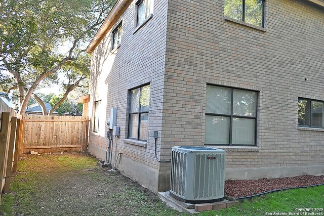 16323 Walnut Creek Dr., San Antonio, TX 78247