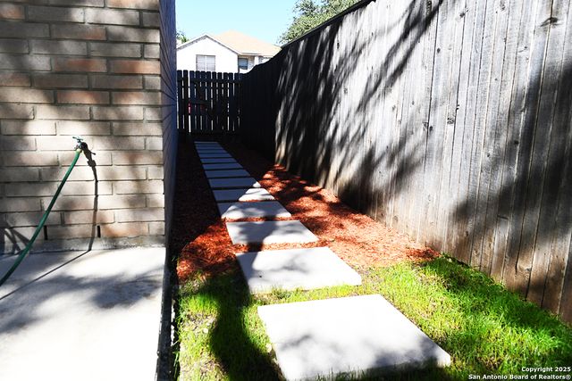 16323 Walnut Creek Dr., San Antonio, TX 78247