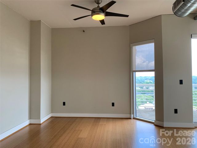 505 E 6th Street 1305, Charlotte, NC 28202