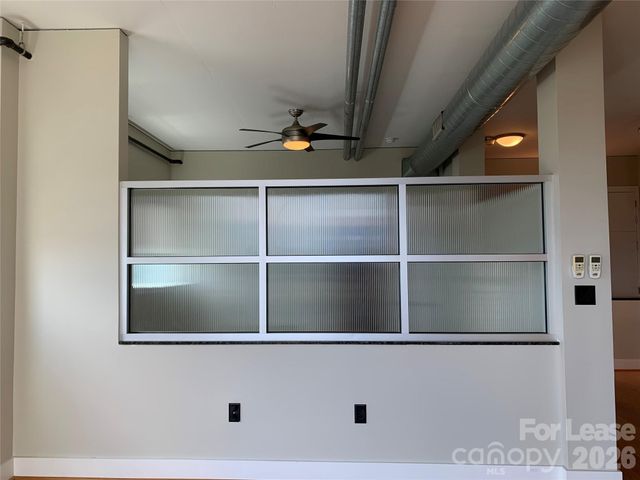 505 E 6th Street 1305, Charlotte, NC 28202