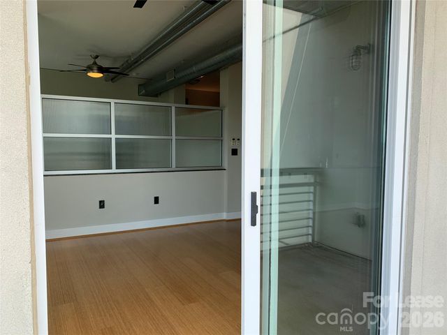 505 E 6th Street 1305, Charlotte, NC 28202