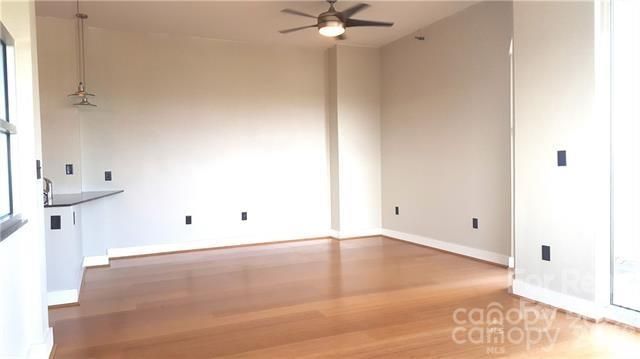 505 E 6th Street 1305, Charlotte, NC 28202