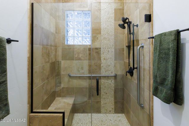 466 E Codd Street, Tucson, AZ 85701