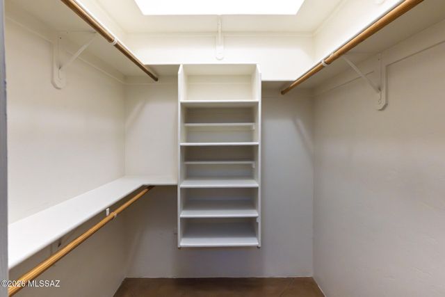 466 E Codd Street, Tucson, AZ 85701