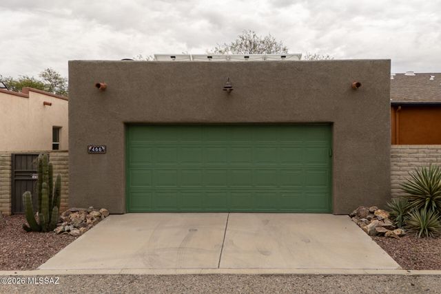 466 E Codd Street, Tucson, AZ 85701