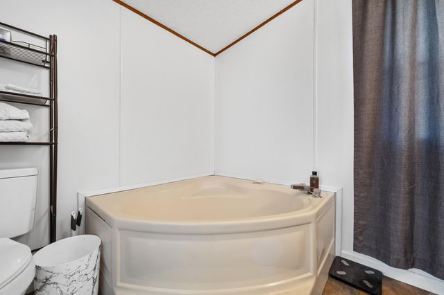 168 Lakeaire Terrace, Hot Springs, AR 71913