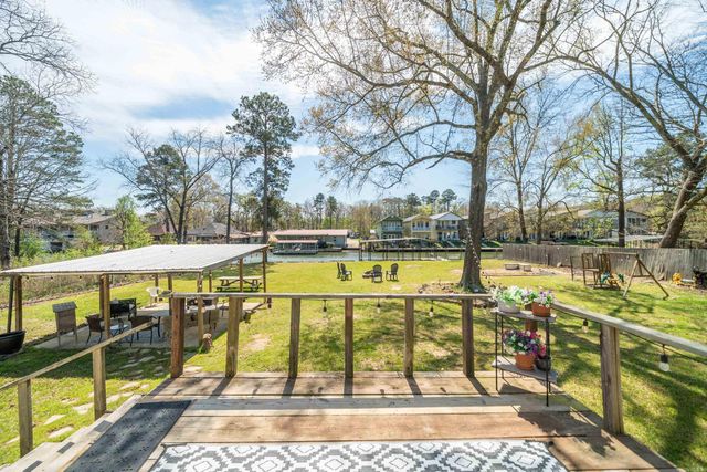 168 Lakeaire Terrace, Hot Springs, AR 71913