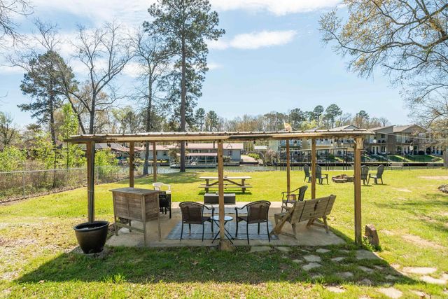 168 Lakeaire Terrace, Hot Springs, AR 71913