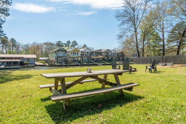 168 Lakeaire Terrace, Hot Springs, AR 71913