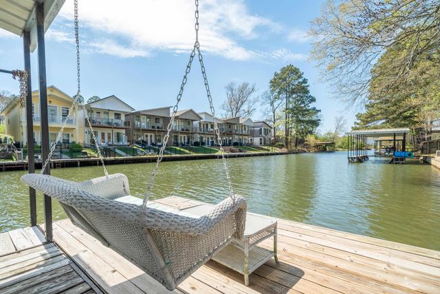 168 Lakeaire Terrace, Hot Springs, AR 71913