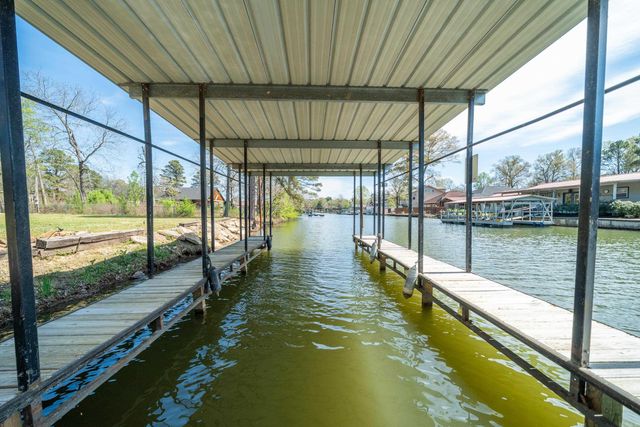 168 Lakeaire Terrace, Hot Springs, AR 71913