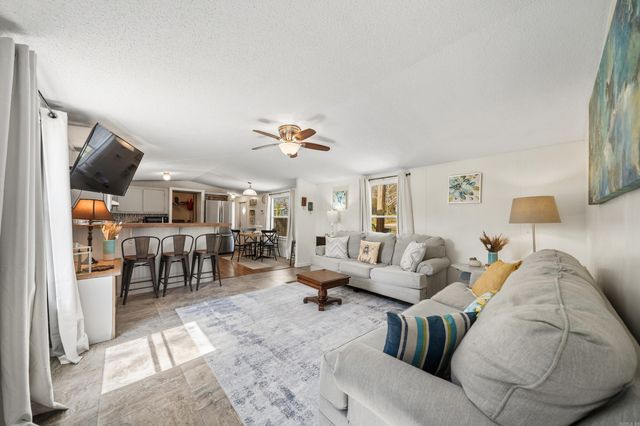 168 Lakeaire Terrace, Hot Springs, AR 71913