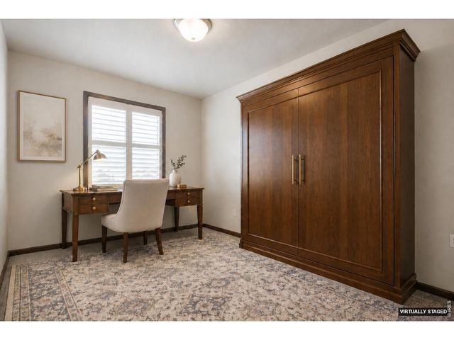 820 13th St, Berthoud, CO 80513