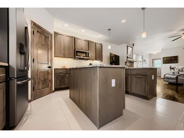 820 13th St, Berthoud, CO 80513