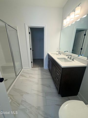 15 Blue Aster Lane, Malta, NY 12020