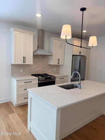 15 Blue Aster Lane, Malta, NY 12020