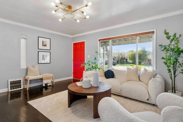 994 Billings Boulevard, San Leandro, CA 94577