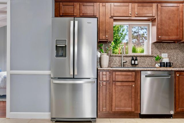 994 Billings Boulevard, San Leandro, CA 94577