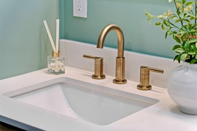 994 Billings Boulevard, San Leandro, CA 94577