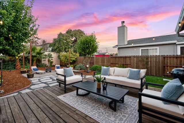 994 Billings Boulevard, San Leandro, CA 94577