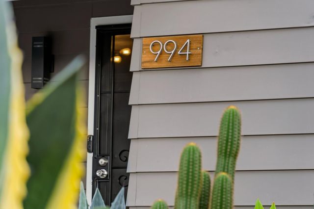 994 Billings Boulevard, San Leandro, CA 94577