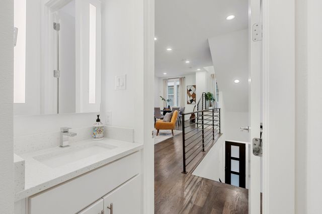 1920 Dowgate Court, Dallas, TX 75204