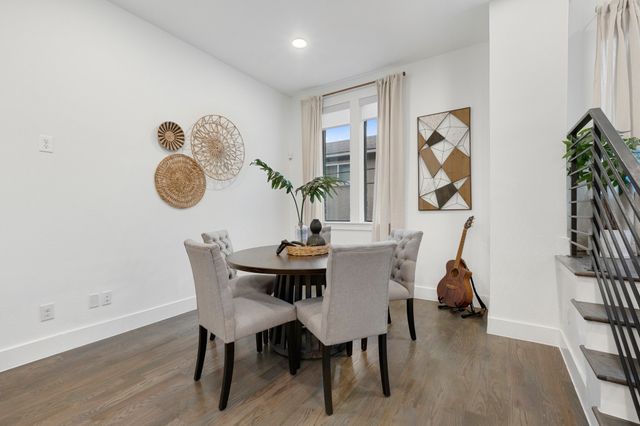 1920 Dowgate Court, Dallas, TX 75204