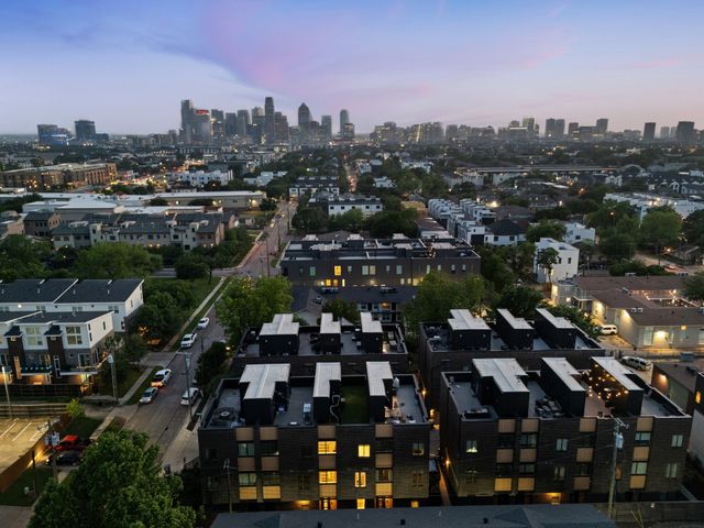 1920 Dowgate Court, Dallas, TX 75204