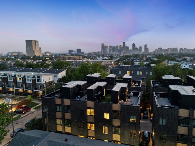 1920 Dowgate Court, Dallas, TX 75204