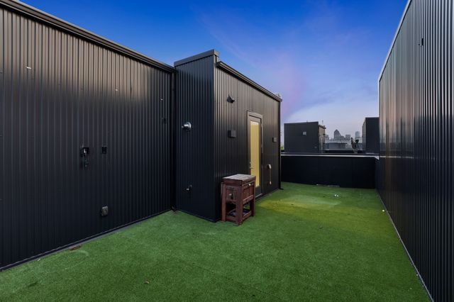 1920 Dowgate Court, Dallas, TX 75204