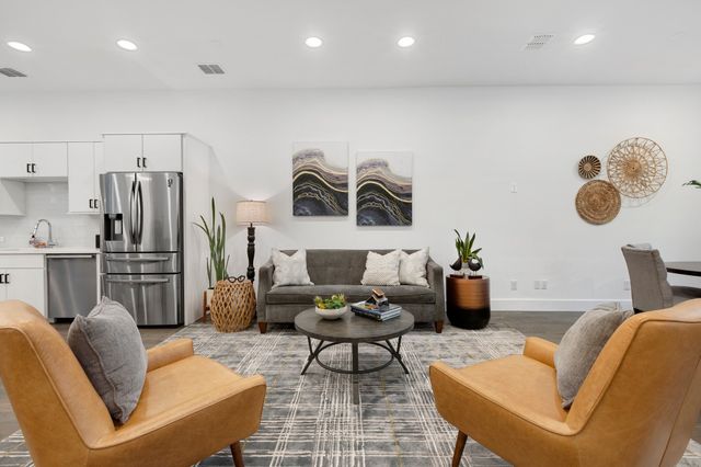 1920 Dowgate Court, Dallas, TX 75204