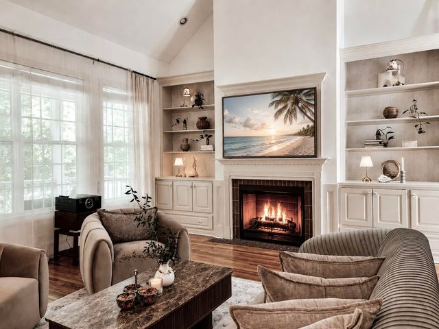 8631 Woodland Walk, North Charleston, SC 29420