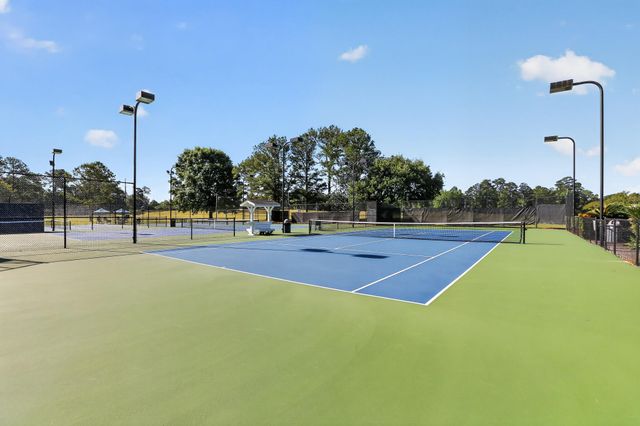 8631 Woodland Walk, North Charleston, SC 29420