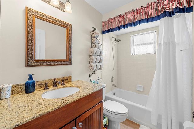 6809 SE Yorktown Drive, Hobe Sound, FL 33455