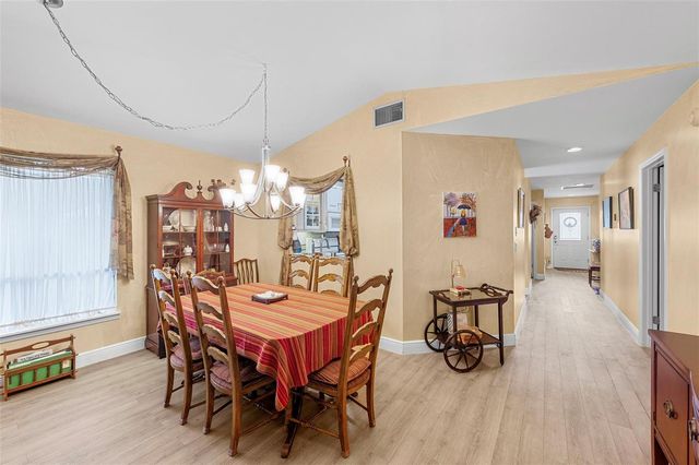 6809 SE Yorktown Drive, Hobe Sound, FL 33455