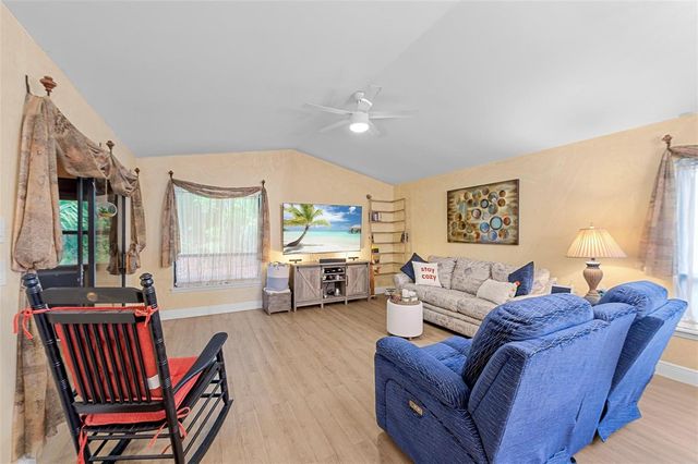 6809 SE Yorktown Drive, Hobe Sound, FL 33455