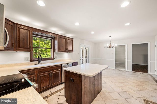 405 SCOFIELD LN, West Chester, PA 19380