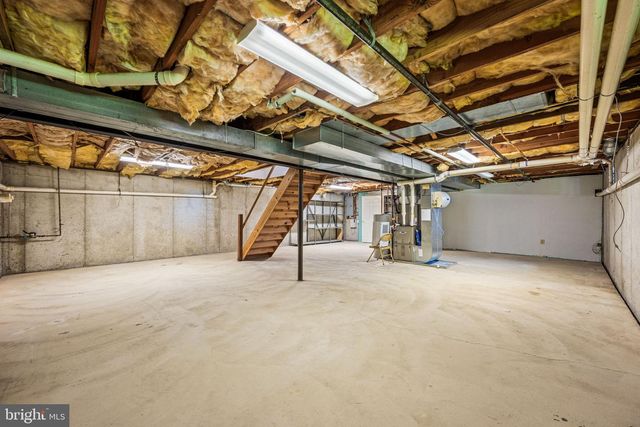 405 SCOFIELD LN, West Chester, PA 19380