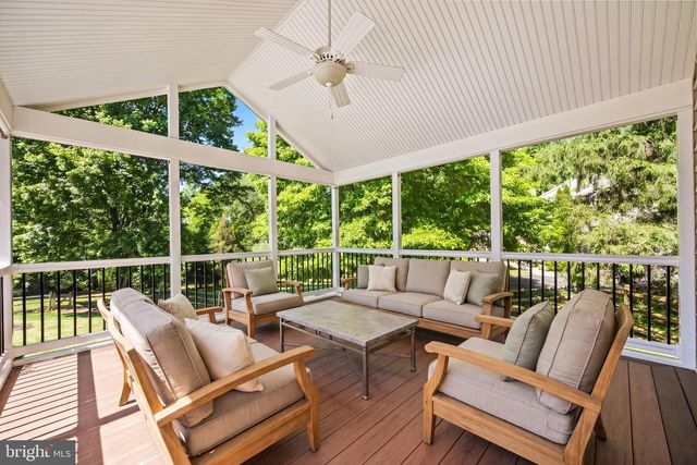 405 SCOFIELD LN, West Chester, PA 19380