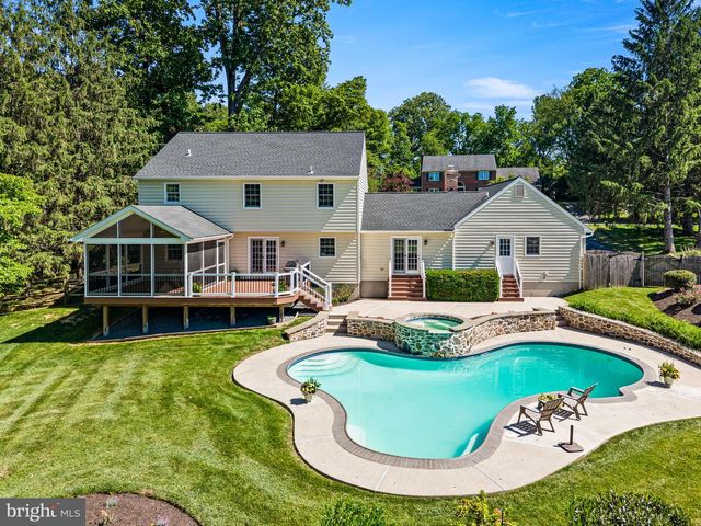 405 SCOFIELD LN, West Chester, PA 19380