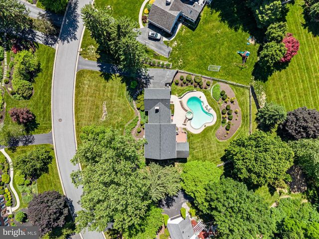 405 SCOFIELD LN, West Chester, PA 19380