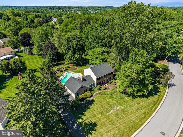 405 SCOFIELD LN, West Chester, PA 19380