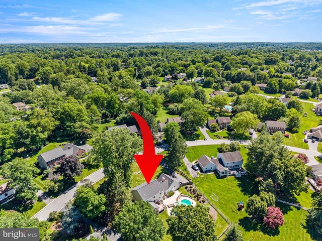 405 SCOFIELD LN, West Chester, PA 19380