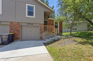 8709 N Hull Avenue, Kansas City, MO 64154