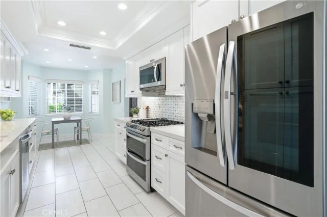 510 S Stoneham Court 102, Long Beach, CA 90803